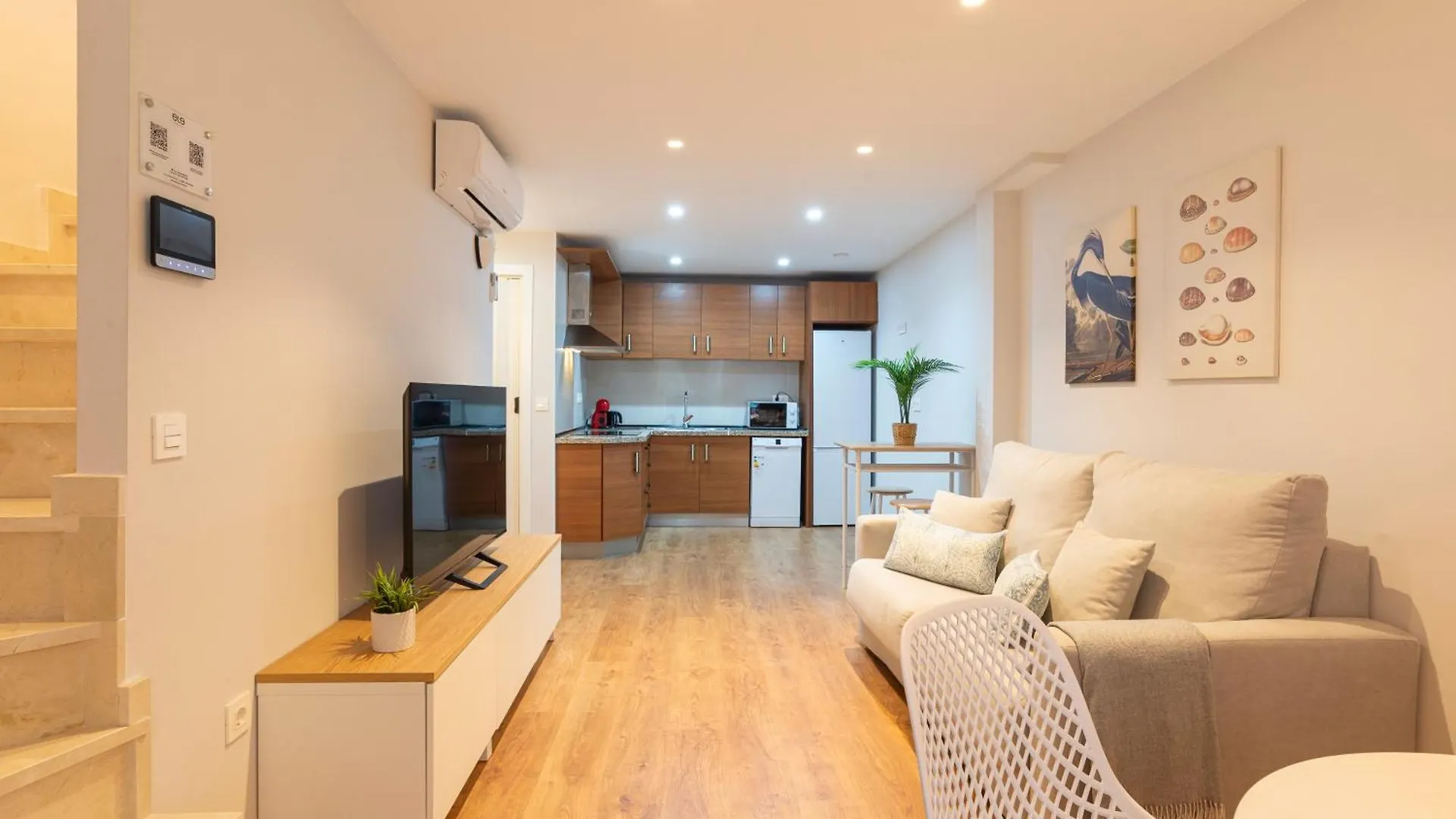 Colina Beach By Ele Apartments Torremolinos