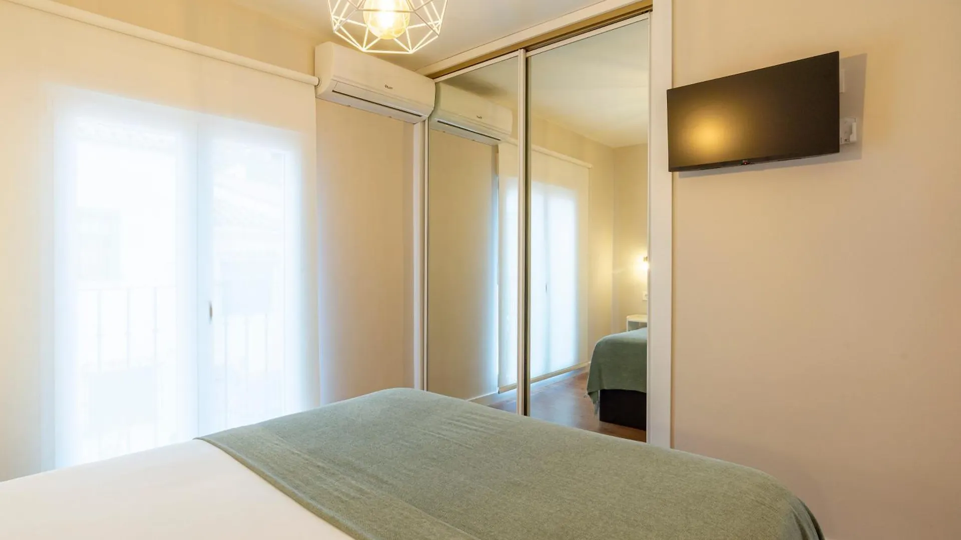 Colina Beach By Ele Apartments Torremolinos 0*,  Hiszpania