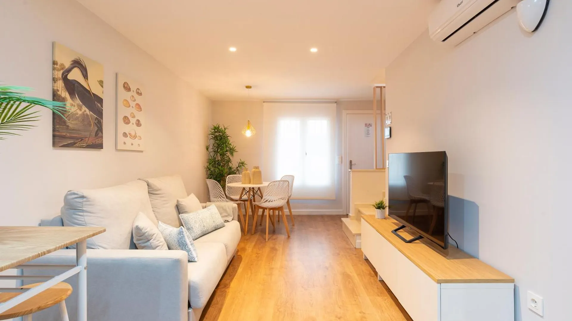 Colina Beach By Ele Apartments Torremolinos