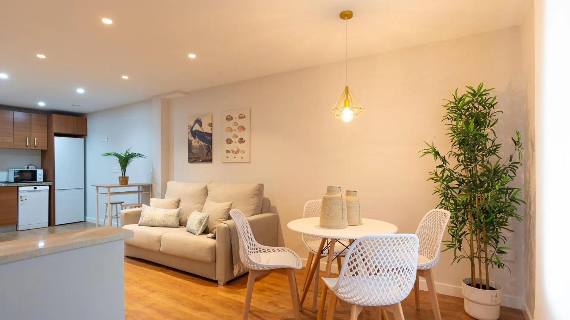 Colina Beach By Ele Apartments Torremolinos